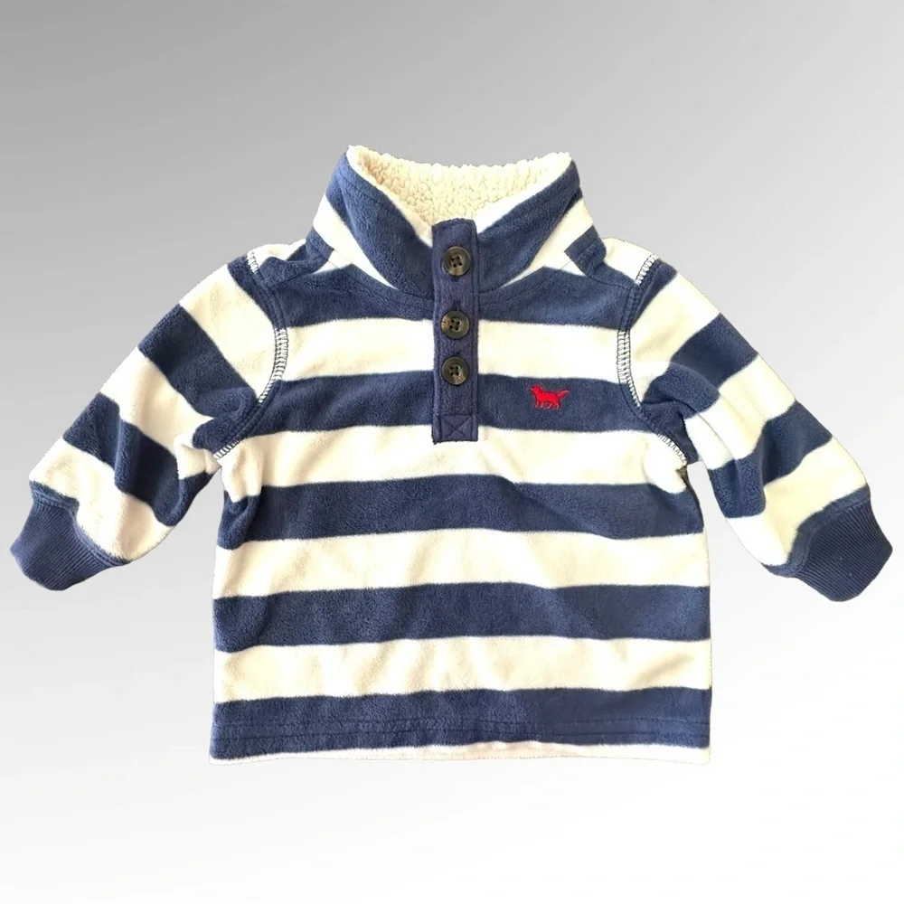 Carters Boys Sweater.